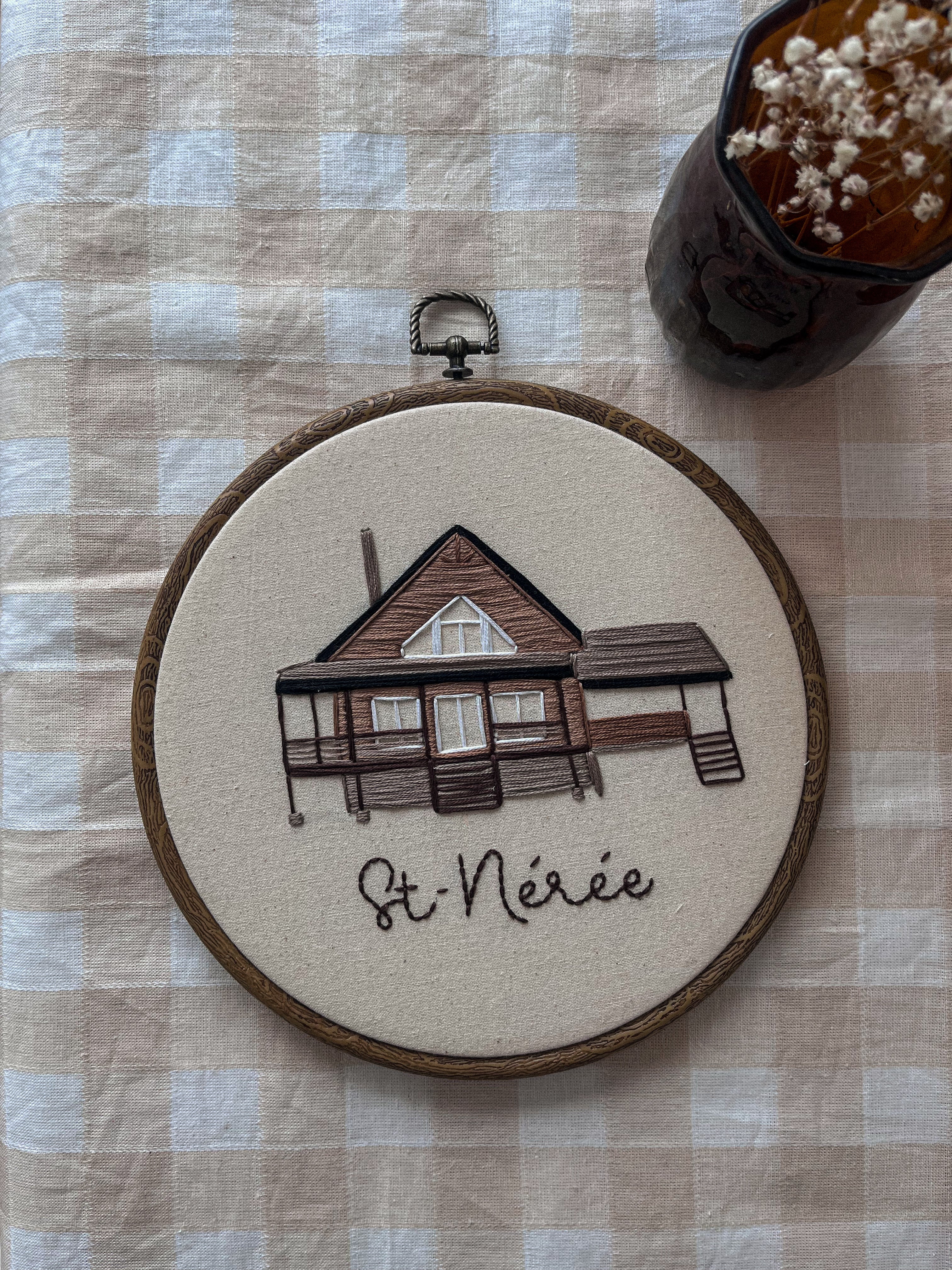 Maison brodée