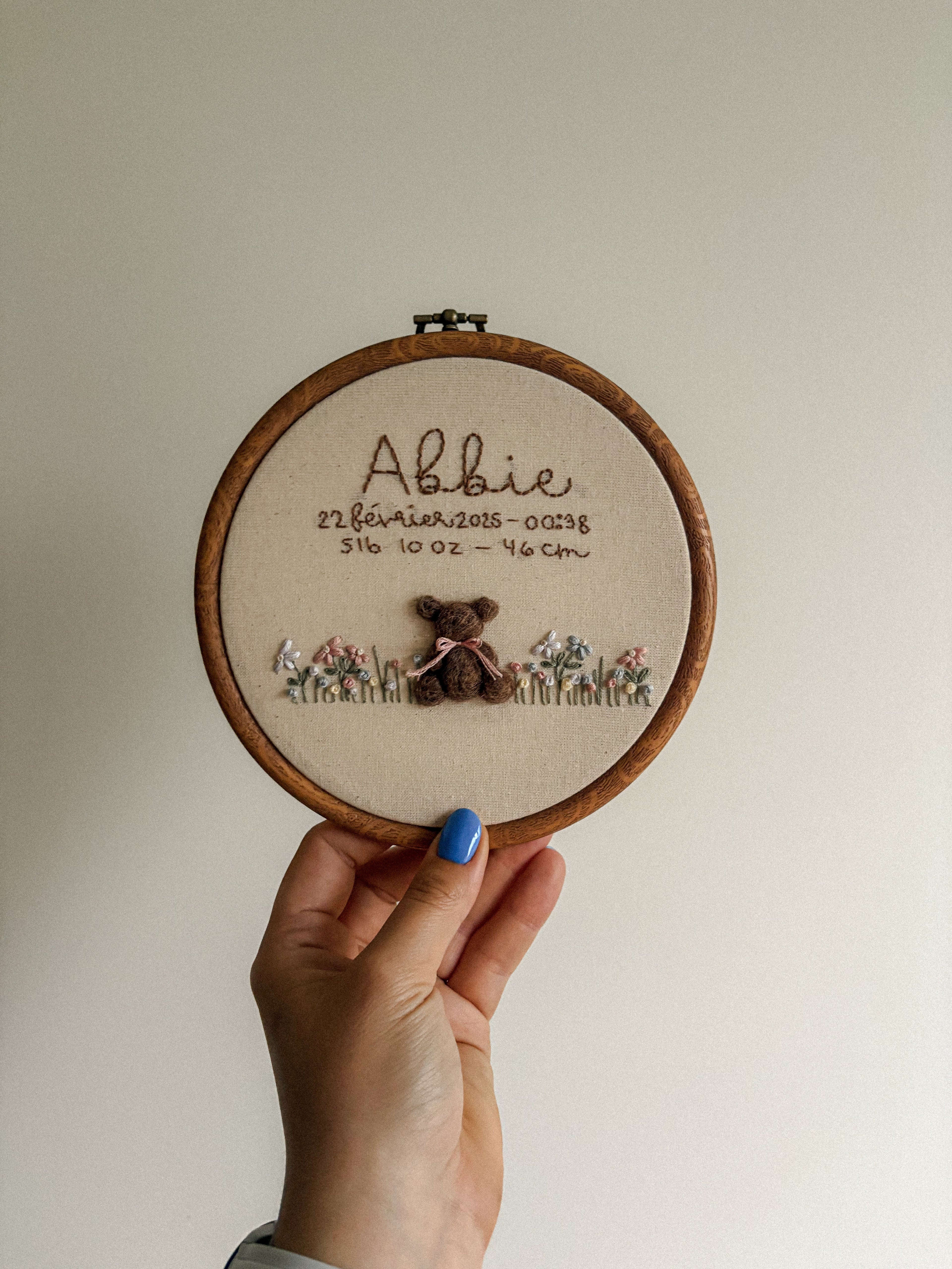Feutrine avec prénom + petites broderies