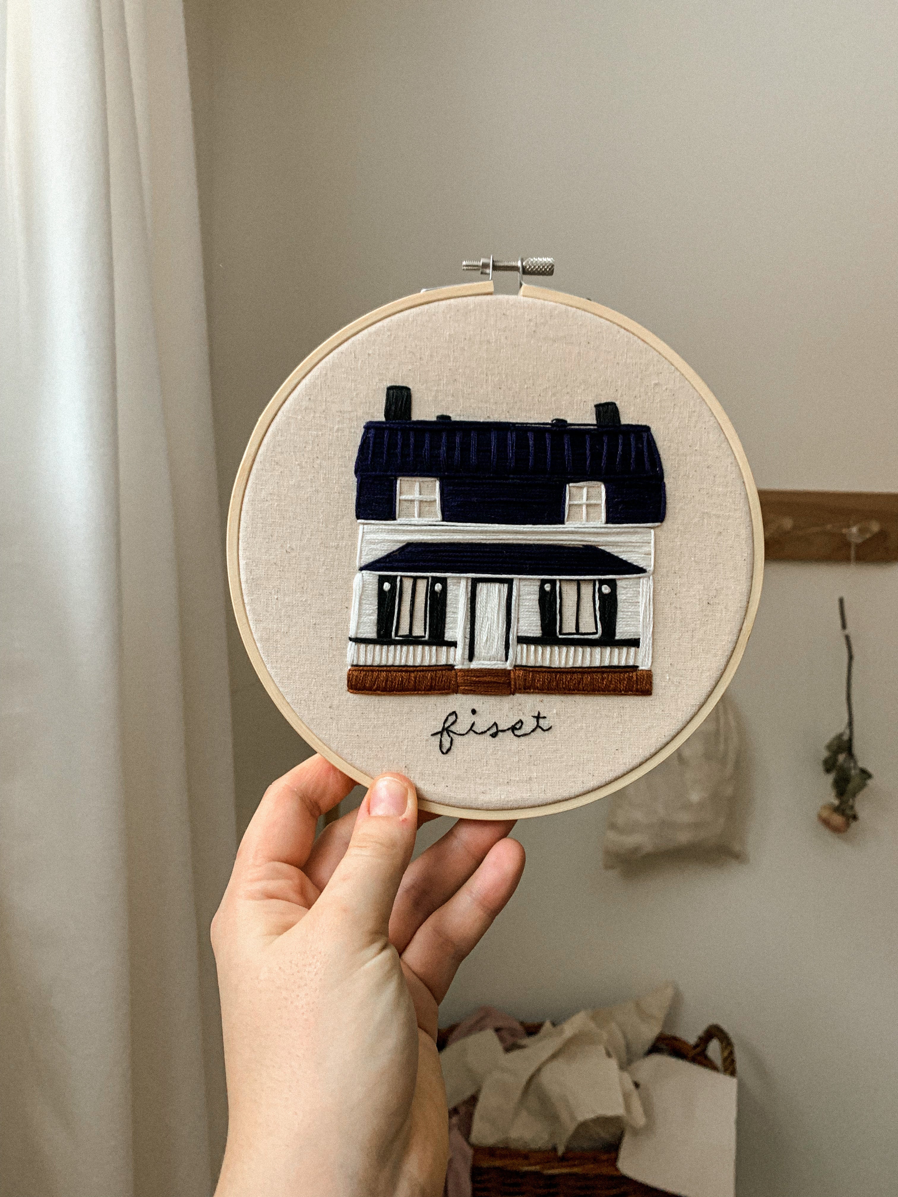 Maison brodée