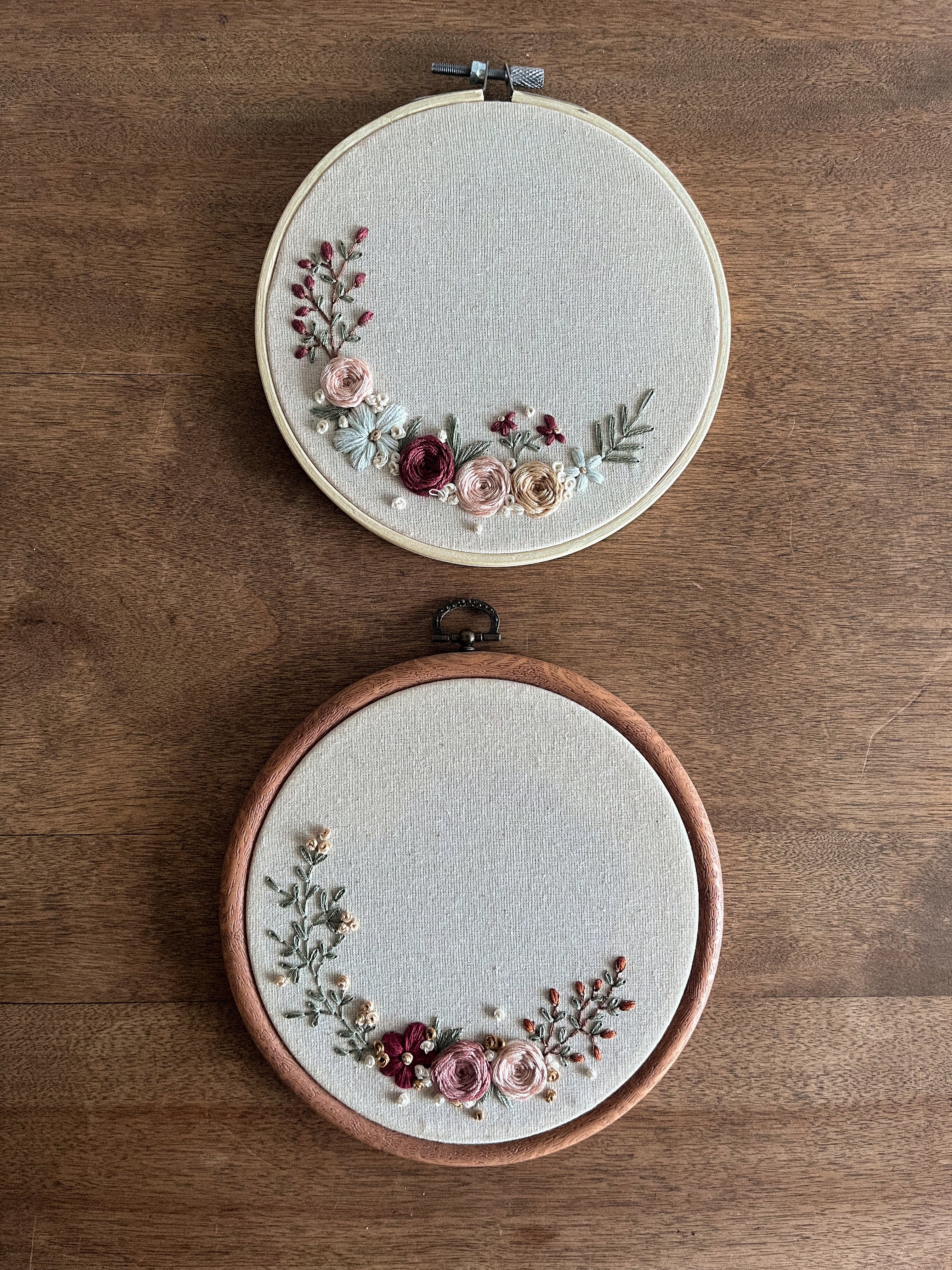 Embroidery with name and small floral wreath