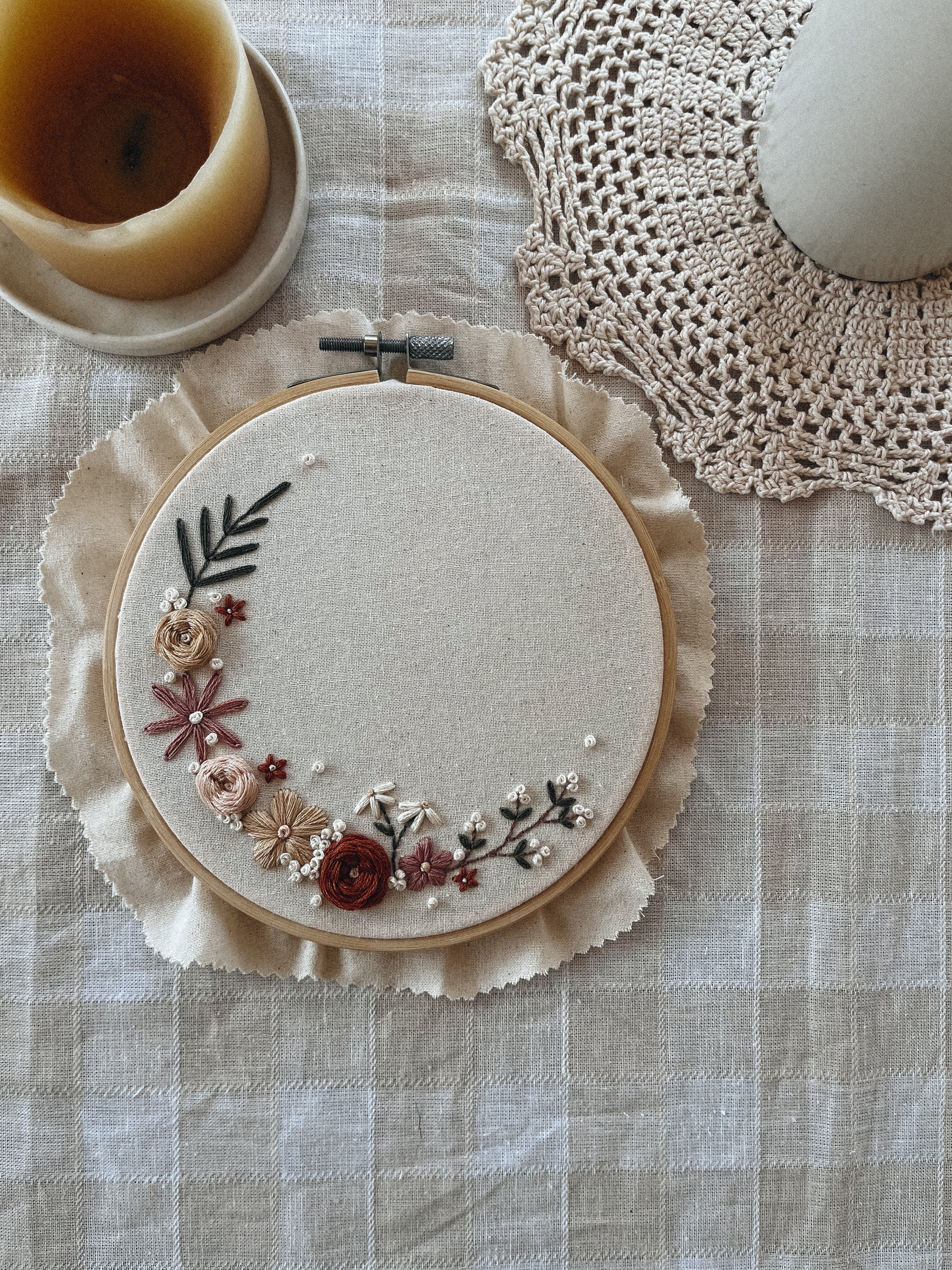 Embroidery with name and small floral wreath